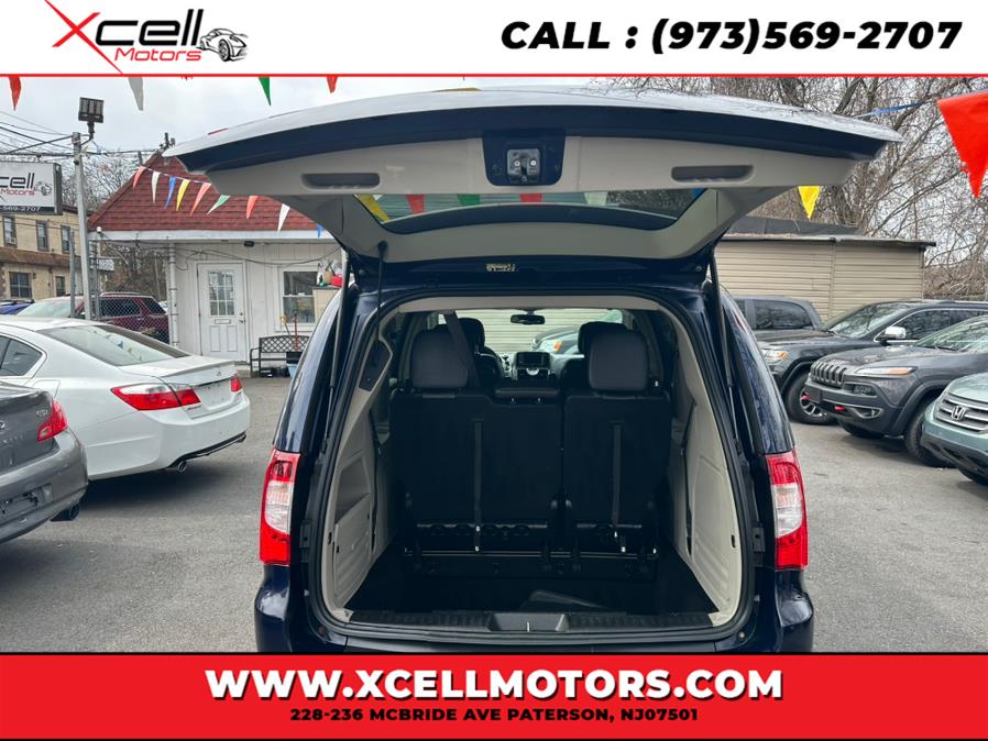 2016 Chrysler Town & Country 4dr Wgn Touring, available for sale in Paterson, New Jersey | Xcell Motors LLC. Paterson, New Jersey 2016 Chrysler Town & Country 4dr Wgn Touring, available for sale in Paterson, New Jersey | Xcell Motors LLC. Paterson, New Jersey