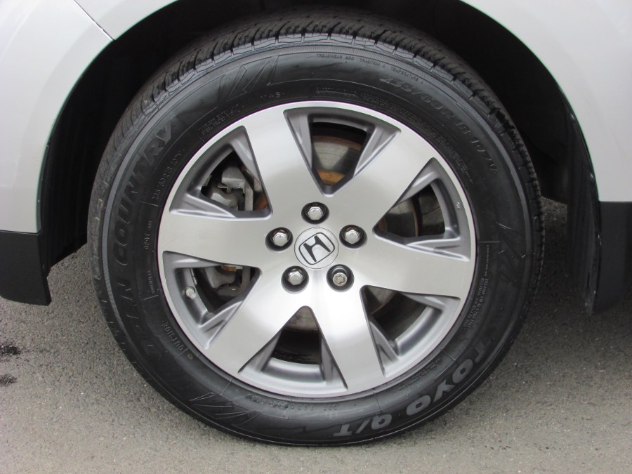 2015 Honda Pilot 4WD 4dr Touring w/RES & Navi, available for sale in East Windsor, Connecticut | United Auto Sales of E Windsor, Inc. East Windsor, Connecticut 2015 Honda Pilot 4WD 4dr Touring w/RES & Navi, available for sale in East Windsor, Connecticut | United Auto Sales of E Windsor, Inc. East Windsor, Connecticut