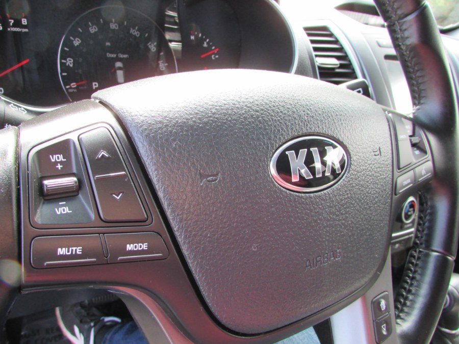 2014 Kia Sorento AWD 4dr I4 LX, available for sale in East Windsor, Connecticut | United Auto Sales of E Windsor, Inc. East Windsor, Connecticut 2014 Kia Sorento AWD 4dr I4 LX, available for sale in East Windsor, Connecticut | United Auto Sales of E Windsor, Inc. East Windsor, Connecticut