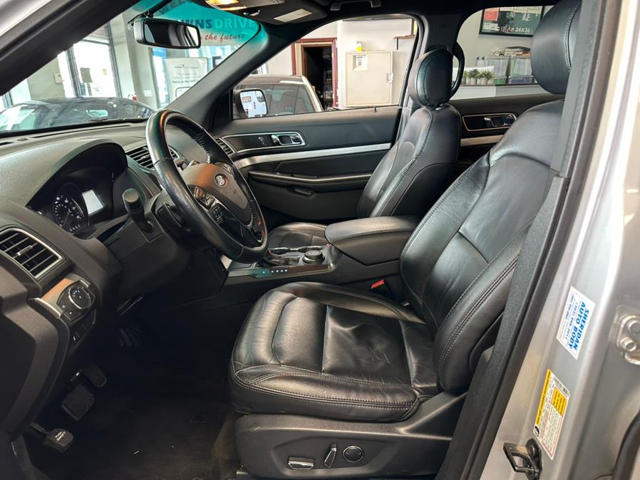 2016 Ford Explorer 4WD 4dr XLT, available for sale in Inwood, New York | 5 Towns Drive. Inwood, New York 2016 Ford Explorer 4WD 4dr XLT, available for sale in Inwood, New York | 5 Towns Drive. Inwood, New York