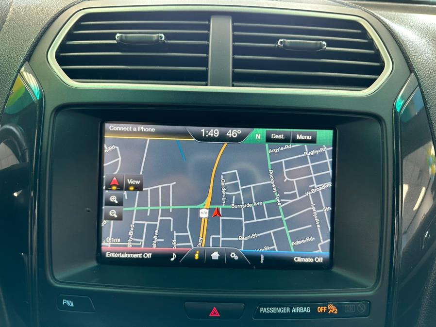 2016 Ford Explorer 4WD 4dr XLT, available for sale in Inwood, New York | 5 Towns Drive. Inwood, New York 2016 Ford Explorer 4WD 4dr XLT, available for sale in Inwood, New York | 5 Towns Drive. Inwood, New York