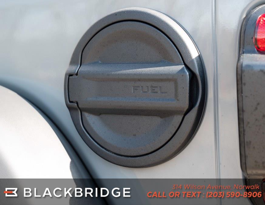 2021 Jeep Wrangler Unlimited Rubicon 4x4, available for sale in Norwalk, Connecticut | Black Bridge Motors, LLC. Norwalk, Connecticut 2021 Jeep Wrangler Unlimited Rubicon 4x4, available for sale in Norwalk, Connecticut | Black Bridge Motors, LLC. Norwalk, Connecticut