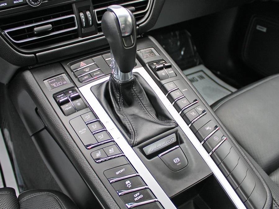 2020 Porsche Macan , available for sale in Great Neck, New York | Auto Expo Ent Inc.. Great Neck, New York 2020 Porsche Macan , available for sale in Great Neck, New York | Auto Expo Ent Inc.. Great Neck, New York