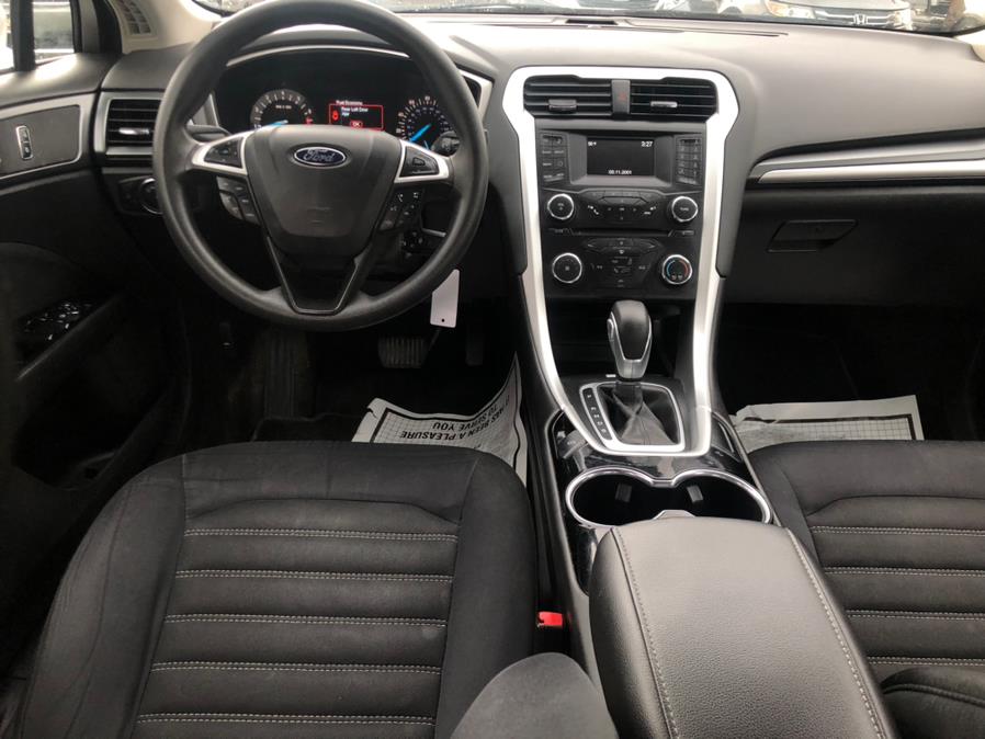 2014 Ford Fusion 4dr Sdn SE FWD, available for sale in Irvington, New Jersey | Elis Motors Corp. Irvington, New Jersey 2014 Ford Fusion 4dr Sdn SE FWD, available for sale in Irvington, New Jersey | Elis Motors Corp. Irvington, New Jersey
