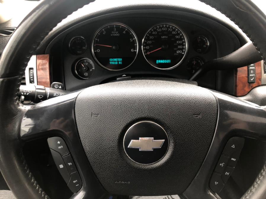 2007 Chevrolet Tahoe 4WD 4dr 1500 LTZ, available for sale in Irvington, New Jersey | Elis Motors Corp. Irvington, New Jersey 2007 Chevrolet Tahoe 4WD 4dr 1500 LTZ, available for sale in Irvington, New Jersey | Elis Motors Corp. Irvington, New Jersey