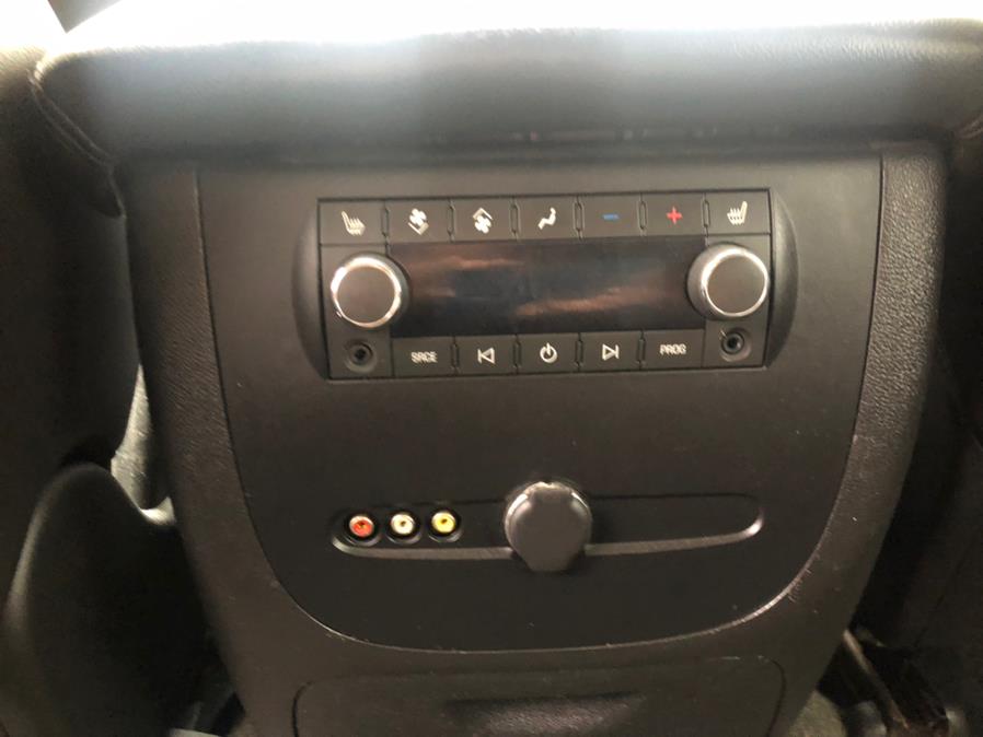 2007 Chevrolet Tahoe 4WD 4dr 1500 LTZ, available for sale in Irvington, New Jersey | Elis Motors Corp. Irvington, New Jersey 2007 Chevrolet Tahoe 4WD 4dr 1500 LTZ, available for sale in Irvington, New Jersey | Elis Motors Corp. Irvington, New Jersey