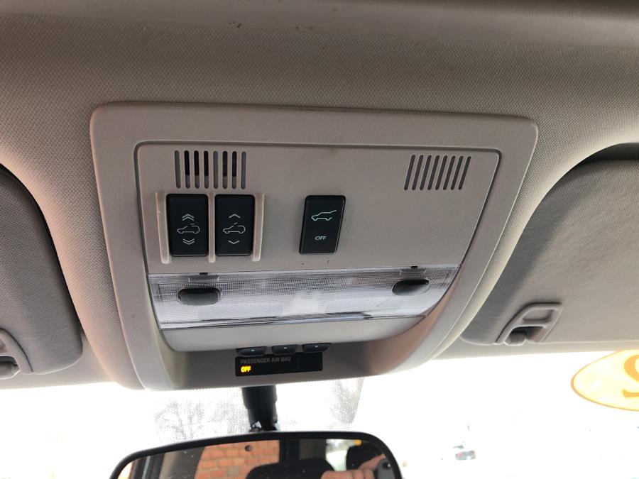 2012 Chevrolet Tahoe 4WD 4dr 1500 LT, available for sale in Waterbury, Connecticut | National Auto Brokers, Inc.. Waterbury, Connecticut 2012 Chevrolet Tahoe 4WD 4dr 1500 LT, available for sale in Waterbury, Connecticut | National Auto Brokers, Inc.. Waterbury, Connecticut