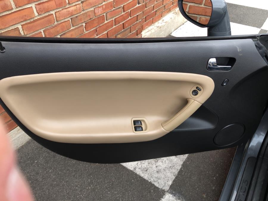 2008 Pontiac Solstice 2dr Conv, available for sale in Waterbury, Connecticut | National Auto Brokers, Inc.. Waterbury, Connecticut 2008 Pontiac Solstice 2dr Conv, available for sale in Waterbury, Connecticut | National Auto Brokers, Inc.. Waterbury, Connecticut