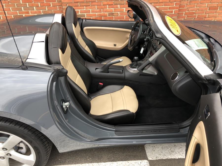 2008 Pontiac Solstice 2dr Conv, available for sale in Waterbury, Connecticut | National Auto Brokers, Inc.. Waterbury, Connecticut 2008 Pontiac Solstice 2dr Conv, available for sale in Waterbury, Connecticut | National Auto Brokers, Inc.. Waterbury, Connecticut