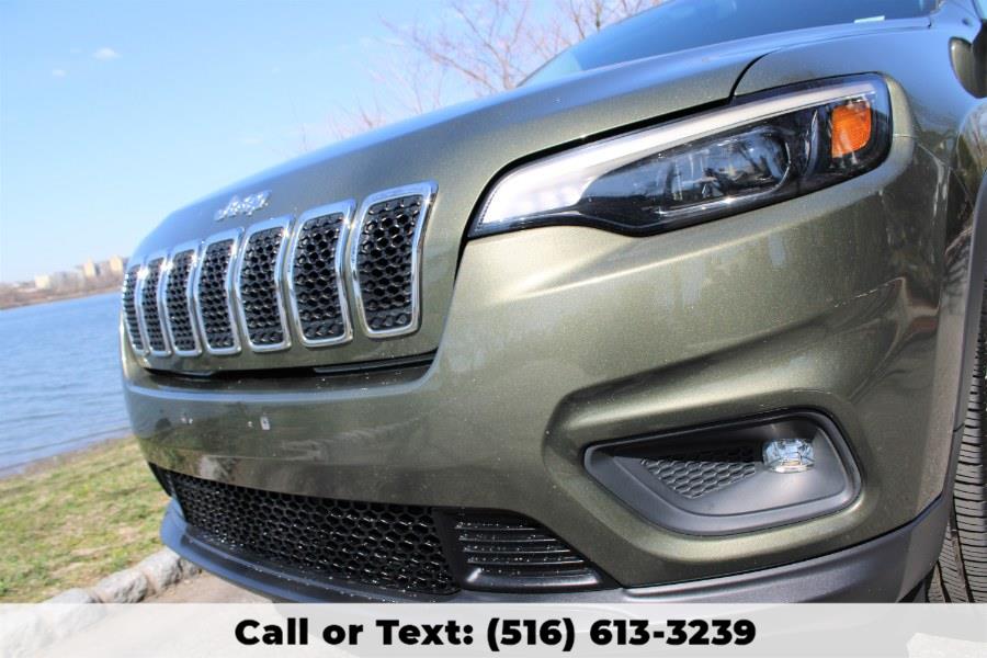 2019 Jeep Cherokee Latitude, available for sale in Great Neck, New York | Great Neck Car Buyers & Sellers. Great Neck, New York 2019 Jeep Cherokee Latitude, available for sale in Great Neck, New York | Great Neck Car Buyers & Sellers. Great Neck, New York