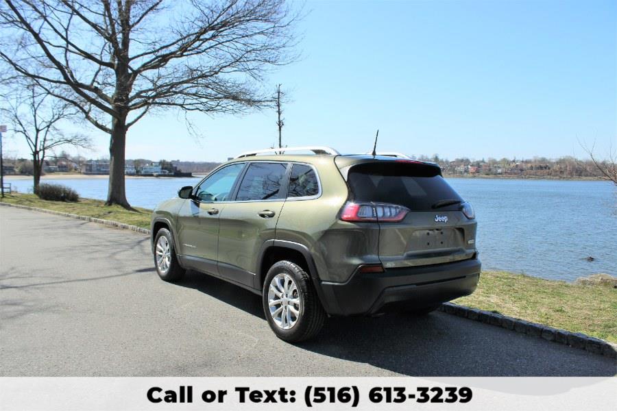 2019 Jeep Cherokee Latitude, available for sale in Great Neck, New York | Great Neck Car Buyers & Sellers. Great Neck, New York 2019 Jeep Cherokee Latitude, available for sale in Great Neck, New York | Great Neck Car Buyers & Sellers. Great Neck, New York