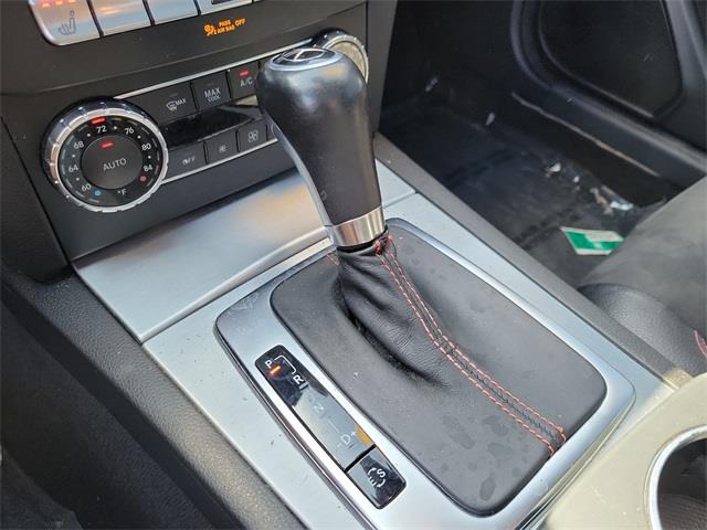 2013 Mercedes-benz C-class C 250, available for sale in Stratford, Connecticut | Wiz Leasing Inc. Stratford, Connecticut 2013 Mercedes-benz C-class C 250, available for sale in Stratford, Connecticut | Wiz Leasing Inc. Stratford, Connecticut