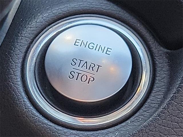 2013 Mercedes-benz C-class C 250, available for sale in Stratford, Connecticut | Wiz Leasing Inc. Stratford, Connecticut 2013 Mercedes-benz C-class C 250, available for sale in Stratford, Connecticut | Wiz Leasing Inc. Stratford, Connecticut