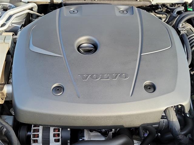2017 Volvo V90 Cross Country T6 AWD, available for sale in Stratford, Connecticut | Wiz Leasing Inc. Stratford, Connecticut 2017 Volvo V90 Cross Country T6 AWD, available for sale in Stratford, Connecticut | Wiz Leasing Inc. Stratford, Connecticut