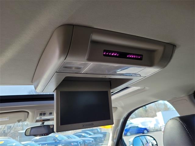 2012 Chevrolet Suburban 1500 LTZ, available for sale in Stratford, Connecticut | Wiz Leasing Inc. Stratford, Connecticut 2012 Chevrolet Suburban 1500 LTZ, available for sale in Stratford, Connecticut | Wiz Leasing Inc. Stratford, Connecticut