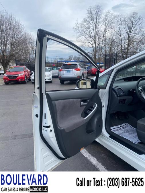 2010 Toyota Prius I Hatchback 4D, available for sale in New Haven, Connecticut | Boulevard Motors LLC. New Haven, Connecticut 2010 Toyota Prius I Hatchback 4D, available for sale in New Haven, Connecticut | Boulevard Motors LLC. New Haven, Connecticut