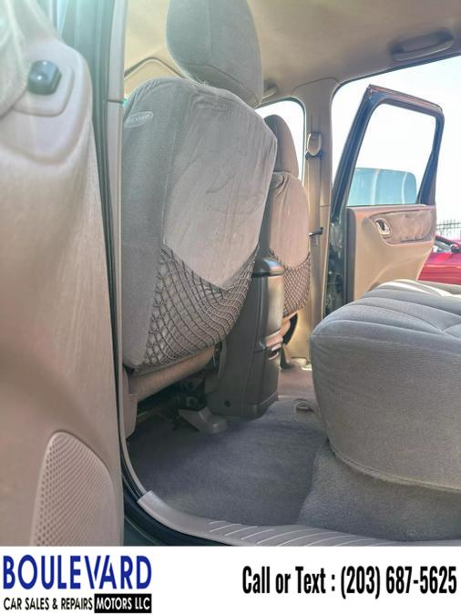 2002 Mazda Tribute LX Sport Utility 4D, available for sale in New Haven, Connecticut | Boulevard Motors LLC. New Haven, Connecticut 2002 Mazda Tribute LX Sport Utility 4D, available for sale in New Haven, Connecticut | Boulevard Motors LLC. New Haven, Connecticut