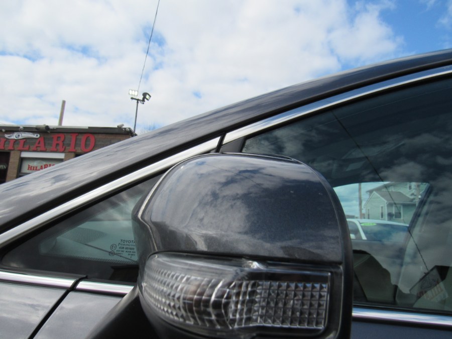 2014 Toyota Venza LE, available for sale in Worcester, Massachusetts | Hilario's Auto Sales Inc.. Worcester, Massachusetts 2014 Toyota Venza LE, available for sale in Worcester, Massachusetts | Hilario's Auto Sales Inc.. Worcester, Massachusetts