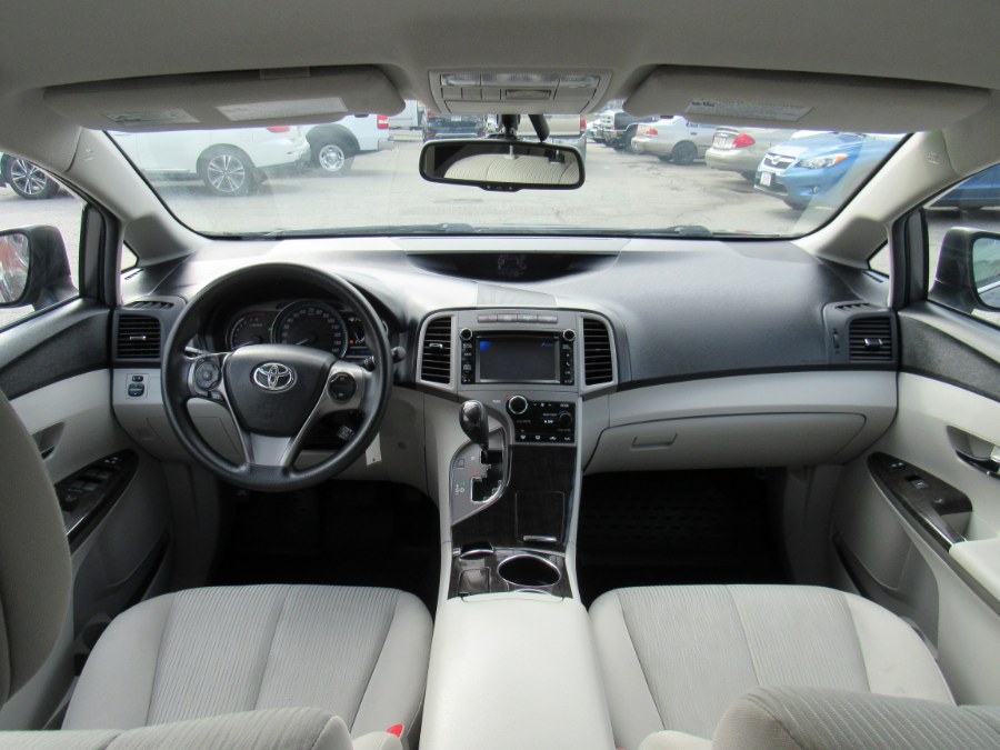 2014 Toyota Venza LE, available for sale in Worcester, Massachusetts | Hilario's Auto Sales Inc.. Worcester, Massachusetts 2014 Toyota Venza LE, available for sale in Worcester, Massachusetts | Hilario's Auto Sales Inc.. Worcester, Massachusetts