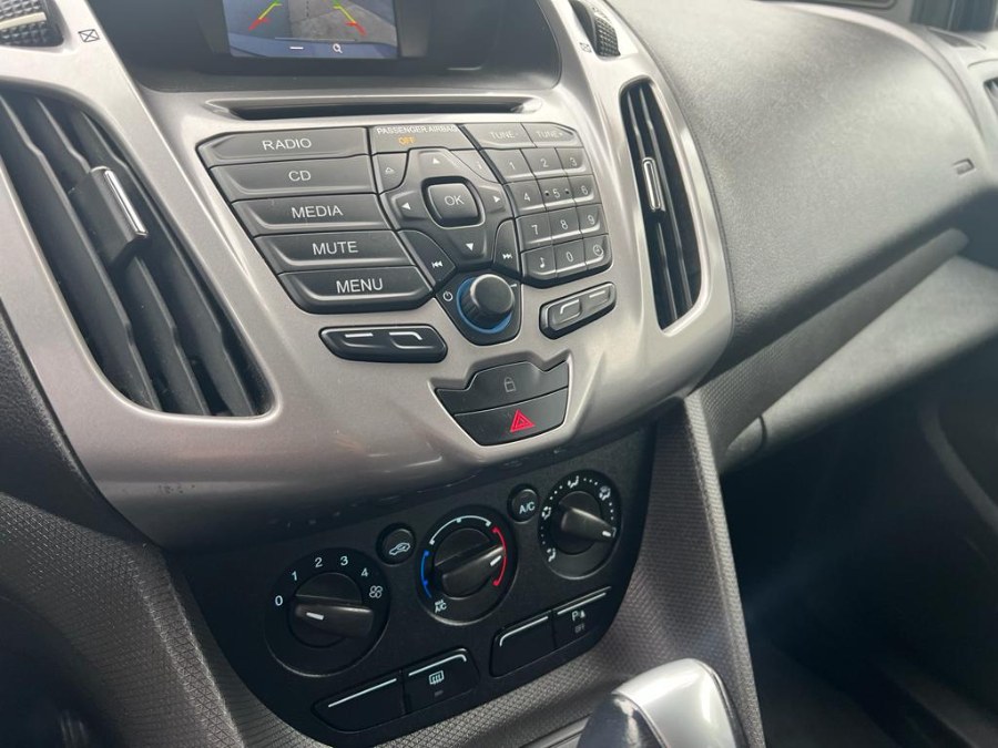 2016 Ford Transit Connect Wagon 4dr Wgn LWB XLT w/Rear Liftgate, available for sale in Peabody, Massachusetts | New Star Motors. Peabody, Massachusetts 2016 Ford Transit Connect Wagon 4dr Wgn LWB XLT w/Rear Liftgate, available for sale in Peabody, Massachusetts | New Star Motors. Peabody, Massachusetts
