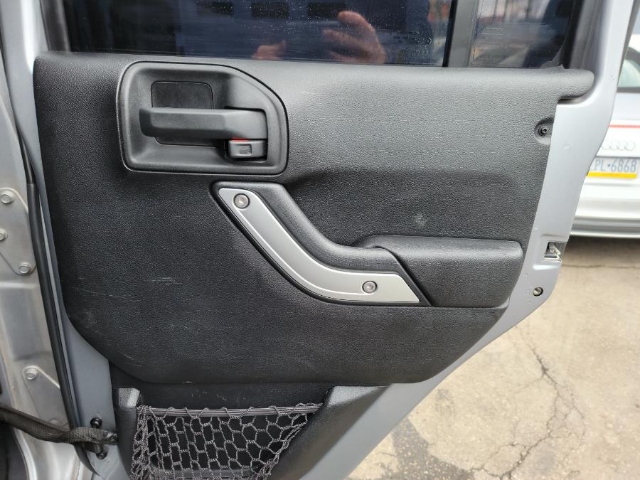 2015 Jeep Wrangler Unlimited 4WD 4dr Rubicon, available for sale in Philadelphia, Pennsylvania | Eugen's Auto Sales & Repairs. Philadelphia, Pennsylvania 2015 Jeep Wrangler Unlimited 4WD 4dr Rubicon, available for sale in Philadelphia, Pennsylvania | Eugen's Auto Sales & Repairs. Philadelphia, Pennsylvania