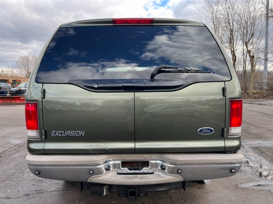 2000 Ford Excursion 137" WB Limited 4WD, available for sale in Ortonville, Michigan | Marsh Auto Sales LLC. Ortonville, Michigan 2000 Ford Excursion 137" WB Limited 4WD, available for sale in Ortonville, Michigan | Marsh Auto Sales LLC. Ortonville, Michigan