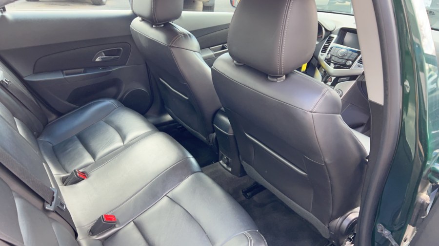2015 Chevrolet Cruze 4dr Sdn Auto 2LT, available for sale in Waterbury, Connecticut | West End Automotive Center. Waterbury, Connecticut 2015 Chevrolet Cruze 4dr Sdn Auto 2LT, available for sale in Waterbury, Connecticut | West End Automotive Center. Waterbury, Connecticut