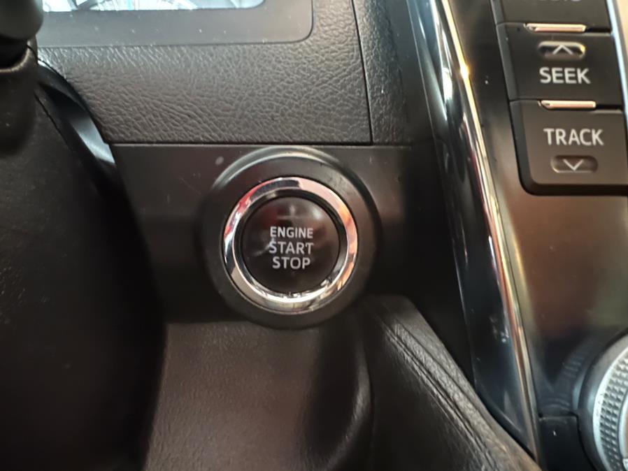 2012 Toyota Camry 4dr Sdn V6 Auto SE (Natl), available for sale in West Hartford, Connecticut | AutoMax. West Hartford, Connecticut 2012 Toyota Camry 4dr Sdn V6 Auto SE (Natl), available for sale in West Hartford, Connecticut | AutoMax. West Hartford, Connecticut