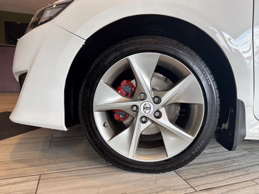 2012 Toyota Camry 4dr Sdn V6 Auto SE (Natl), available for sale in West Hartford, Connecticut | AutoMax. West Hartford, Connecticut 2012 Toyota Camry 4dr Sdn V6 Auto SE (Natl), available for sale in West Hartford, Connecticut | AutoMax. West Hartford, Connecticut