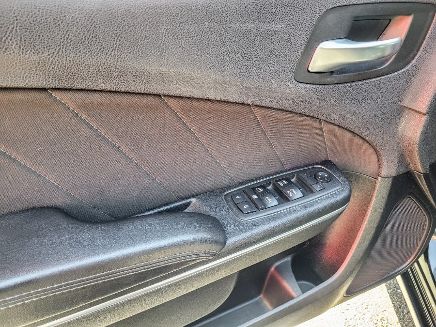 2018 Dodge Charger SXT Plus RWD, available for sale in Newark, New Jersey | RT Auto Center LLC. Newark, New Jersey 2018 Dodge Charger SXT Plus RWD, available for sale in Newark, New Jersey | RT Auto Center LLC. Newark, New Jersey