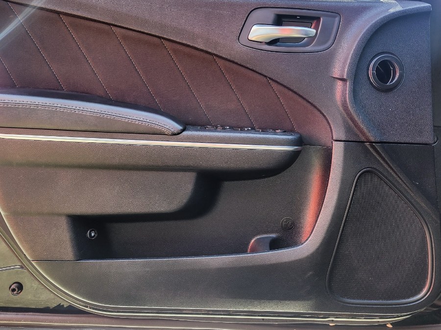2018 Dodge Charger SXT Plus RWD, available for sale in Newark, New Jersey | RT Auto Center LLC. Newark, New Jersey 2018 Dodge Charger SXT Plus RWD, available for sale in Newark, New Jersey | RT Auto Center LLC. Newark, New Jersey