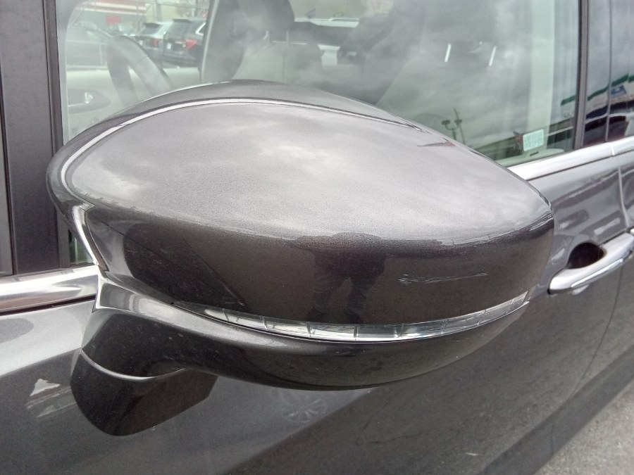 2021 Chrysler Pacifica Touring L FWD, available for sale in Irvington, New Jersey | NJ Used Cars Center. Irvington, New Jersey 2021 Chrysler Pacifica Touring L FWD, available for sale in Irvington, New Jersey | NJ Used Cars Center. Irvington, New Jersey