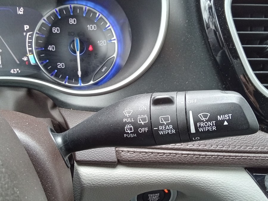 2021 Chrysler Pacifica Touring L FWD, available for sale in Irvington, New Jersey | NJ Used Cars Center. Irvington, New Jersey 2021 Chrysler Pacifica Touring L FWD, available for sale in Irvington, New Jersey | NJ Used Cars Center. Irvington, New Jersey