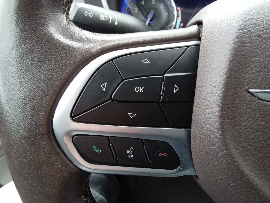 2021 Chrysler Pacifica Touring L FWD, available for sale in Irvington, New Jersey | NJ Used Cars Center. Irvington, New Jersey 2021 Chrysler Pacifica Touring L FWD, available for sale in Irvington, New Jersey | NJ Used Cars Center. Irvington, New Jersey