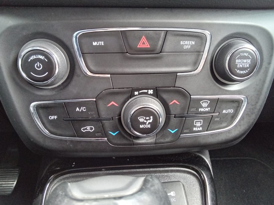 2020 Jeep Compass Limited FWD, available for sale in Irvington, New Jersey | NJ Used Cars Center. Irvington, New Jersey 2020 Jeep Compass Limited FWD, available for sale in Irvington, New Jersey | NJ Used Cars Center. Irvington, New Jersey