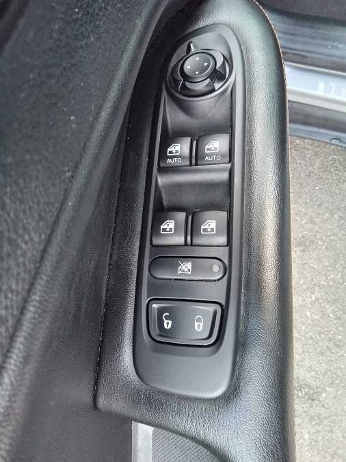 2020 Jeep Compass Limited FWD, available for sale in Irvington, New Jersey | NJ Used Cars Center. Irvington, New Jersey 2020 Jeep Compass Limited FWD, available for sale in Irvington, New Jersey | NJ Used Cars Center. Irvington, New Jersey