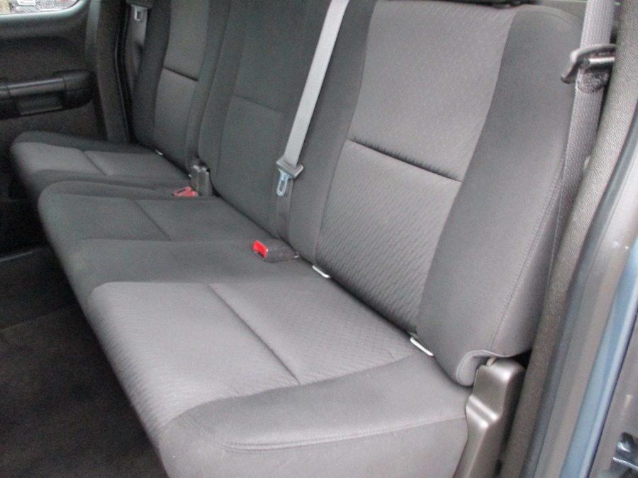 2013 GMC Sierra 1500 4WD Ext Cab 143.5" SLE, available for sale in Suffield, Connecticut | Suffield Auto LLC. Suffield, Connecticut 2013 GMC Sierra 1500 4WD Ext Cab 143.5" SLE, available for sale in Suffield, Connecticut | Suffield Auto LLC. Suffield, Connecticut