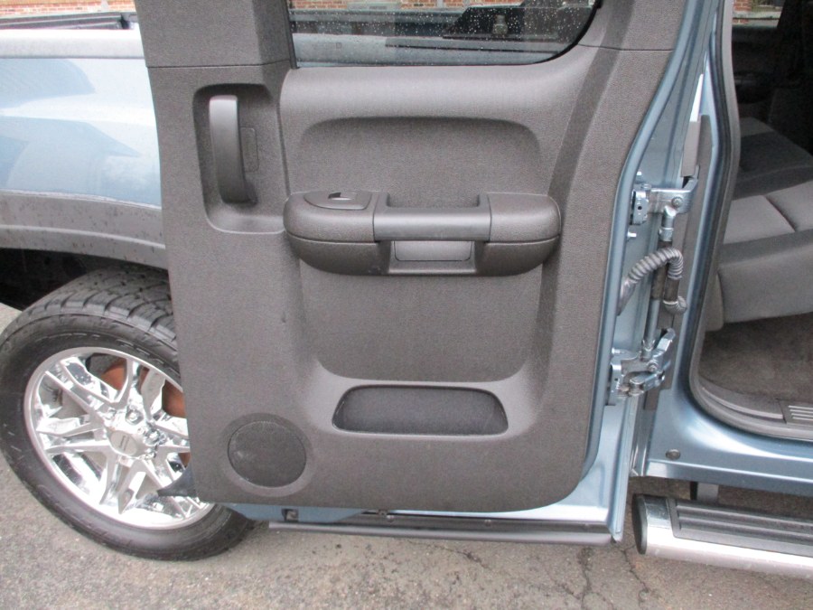 2013 GMC Sierra 1500 4WD Ext Cab 143.5" SLE, available for sale in Suffield, Connecticut | Suffield Auto LLC. Suffield, Connecticut 2013 GMC Sierra 1500 4WD Ext Cab 143.5" SLE, available for sale in Suffield, Connecticut | Suffield Auto LLC. Suffield, Connecticut