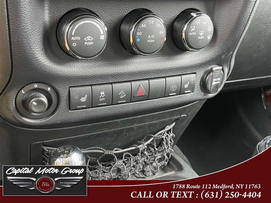 2014 Jeep Wrangler Unlimited 4WD 4dr Rubicon, available for sale in Medford, New York | Capital Motor Group Inc. Medford, New York 2014 Jeep Wrangler Unlimited 4WD 4dr Rubicon, available for sale in Medford, New York | Capital Motor Group Inc. Medford, New York
