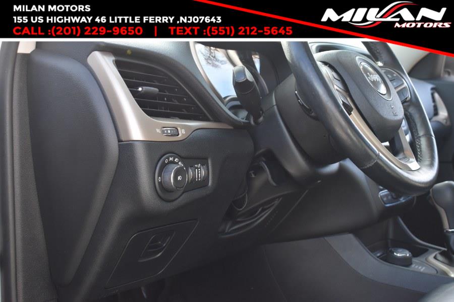 2016 Jeep Cherokee 4WD 4dr Limited, available for sale in Little Ferry , New Jersey | Milan Motors. Little Ferry , New Jersey 2016 Jeep Cherokee 4WD 4dr Limited, available for sale in Little Ferry , New Jersey | Milan Motors. Little Ferry , New Jersey