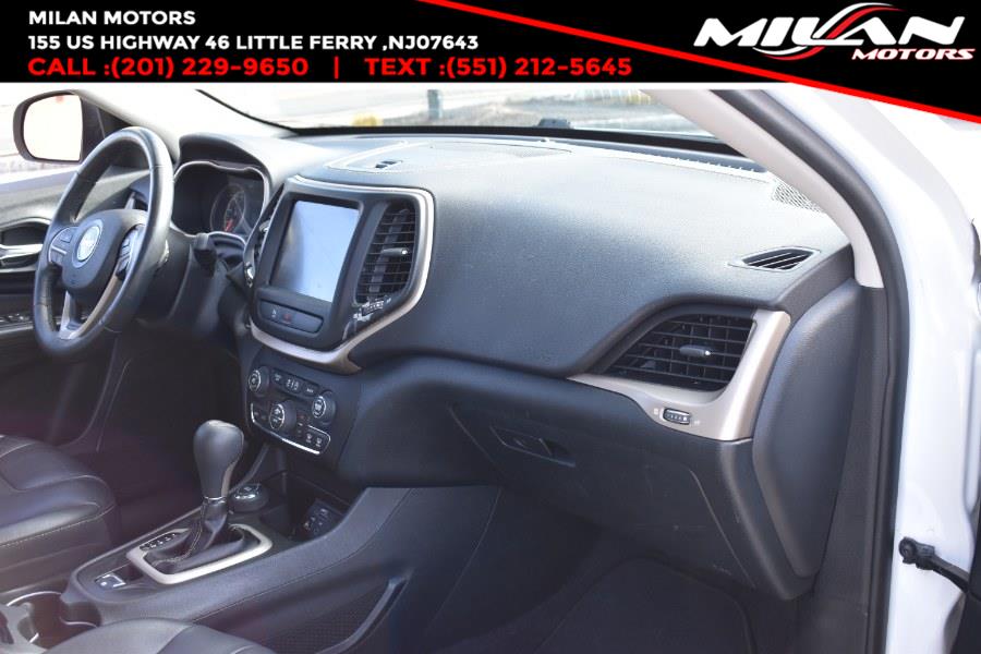 2016 Jeep Cherokee 4WD 4dr Limited, available for sale in Little Ferry , New Jersey | Milan Motors. Little Ferry , New Jersey 2016 Jeep Cherokee 4WD 4dr Limited, available for sale in Little Ferry , New Jersey | Milan Motors. Little Ferry , New Jersey