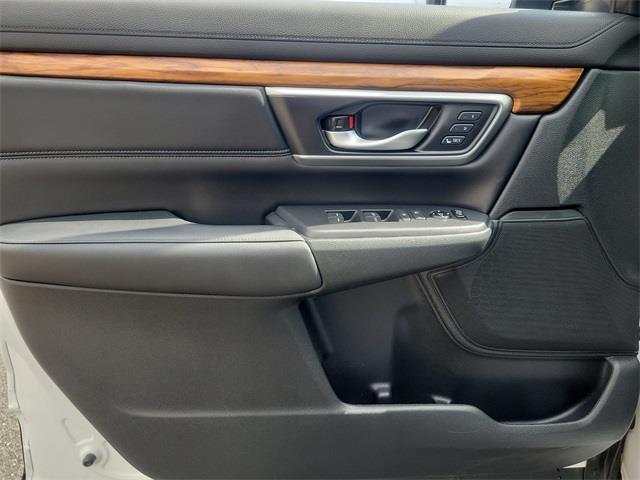 2020 Honda Cr-v EX-L, available for sale in Avon, Connecticut | Sullivan Automotive Group. Avon, Connecticut 2020 Honda Cr-v EX-L, available for sale in Avon, Connecticut | Sullivan Automotive Group. Avon, Connecticut