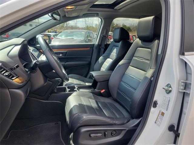 2020 Honda Cr-v EX-L, available for sale in Avon, Connecticut | Sullivan Automotive Group. Avon, Connecticut 2020 Honda Cr-v EX-L, available for sale in Avon, Connecticut | Sullivan Automotive Group. Avon, Connecticut