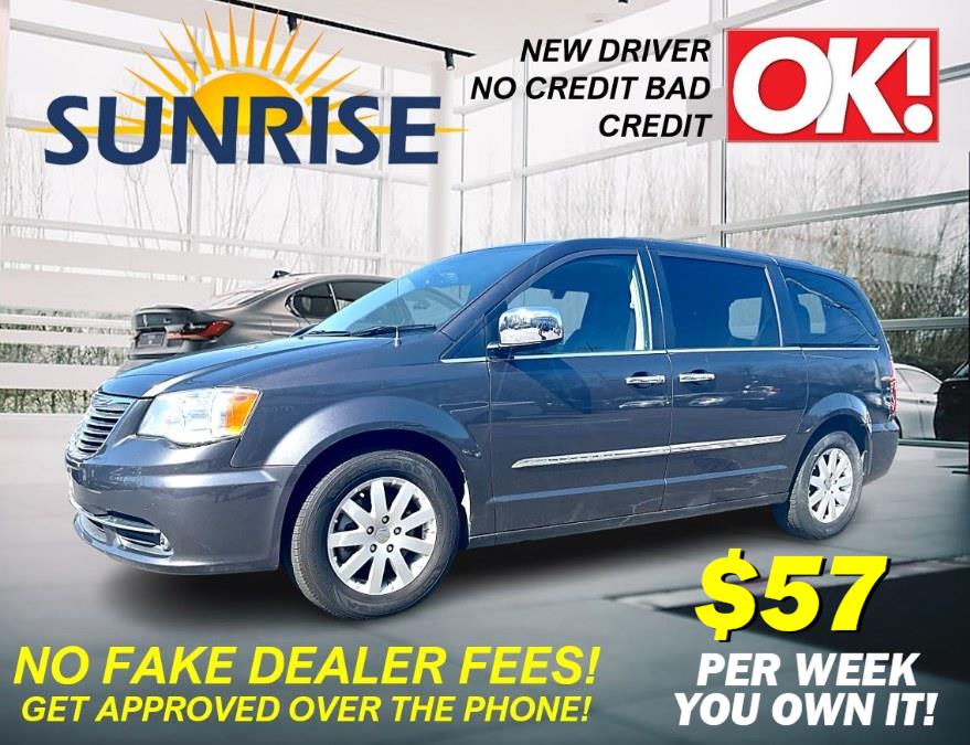 2015 Chrysler Town & Country Touring. Low Miles!!!, available for sale in Elmont, New York | Sunrise of Elmont. Elmont, New York