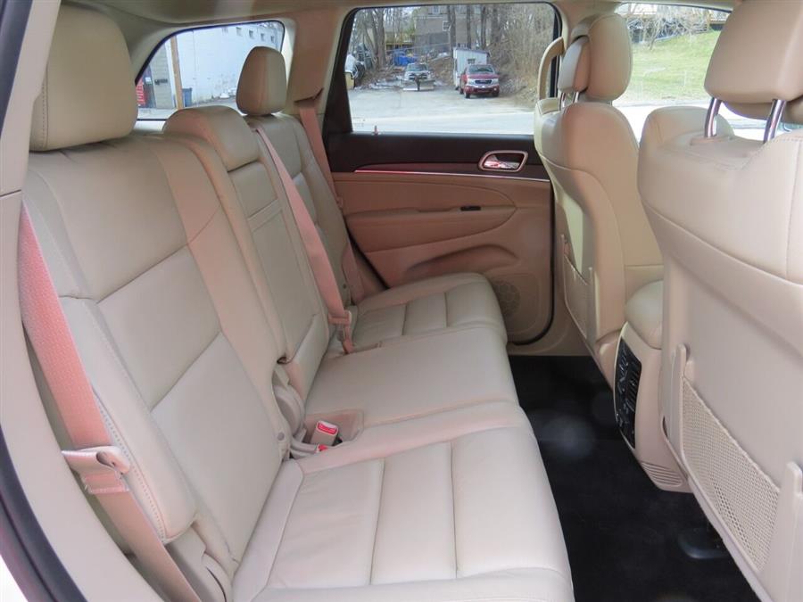 2018 Jeep Grand Cherokee Limited 4x4 4dr SUV, available for sale in Auburn, Maine | Lake City Exports Inc. Auburn, Maine 2018 Jeep Grand Cherokee Limited 4x4 4dr SUV, available for sale in Auburn, Maine | Lake City Exports Inc. Auburn, Maine