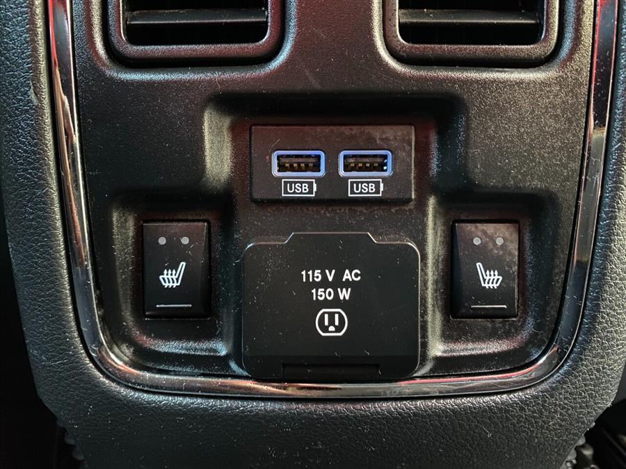 2018 Jeep Grand Cherokee Limited 4x4 4dr SUV, available for sale in Auburn, Maine | Lake City Exports Inc. Auburn, Maine 2018 Jeep Grand Cherokee Limited 4x4 4dr SUV, available for sale in Auburn, Maine | Lake City Exports Inc. Auburn, Maine