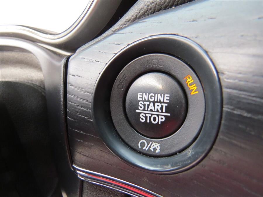 2018 Jeep Grand Cherokee High Altitude 4x4 4dr SUV, available for sale in Auburn, Maine | Lake City Exports Inc. Auburn, Maine 2018 Jeep Grand Cherokee High Altitude 4x4 4dr SUV, available for sale in Auburn, Maine | Lake City Exports Inc. Auburn, Maine
