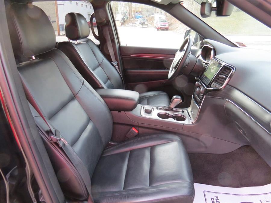 2019 Jeep Grand Cherokee Limited 4x4 4dr SUV, available for sale in Auburn, Maine | Lake City Exports Inc. Auburn, Maine 2019 Jeep Grand Cherokee Limited 4x4 4dr SUV, available for sale in Auburn, Maine | Lake City Exports Inc. Auburn, Maine