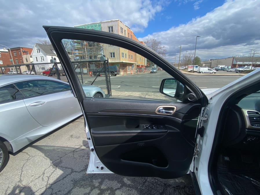 2015 Jeep Grand Cherokee 4WD 4dr Limited, available for sale in Hartford, Connecticut | VEB Auto Sales. Hartford, Connecticut 2015 Jeep Grand Cherokee 4WD 4dr Limited, available for sale in Hartford, Connecticut | VEB Auto Sales. Hartford, Connecticut