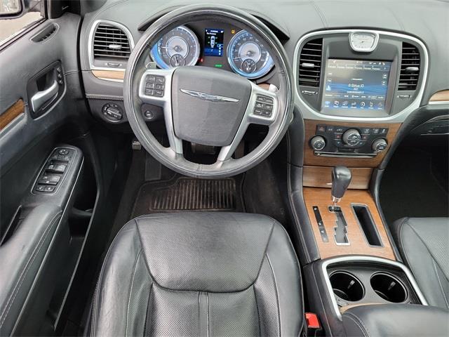 2012 Chrysler 300c Luxury Series, available for sale in Stratford, Connecticut | Wiz Leasing Inc. Stratford, Connecticut 2012 Chrysler 300c Luxury Series, available for sale in Stratford, Connecticut | Wiz Leasing Inc. Stratford, Connecticut